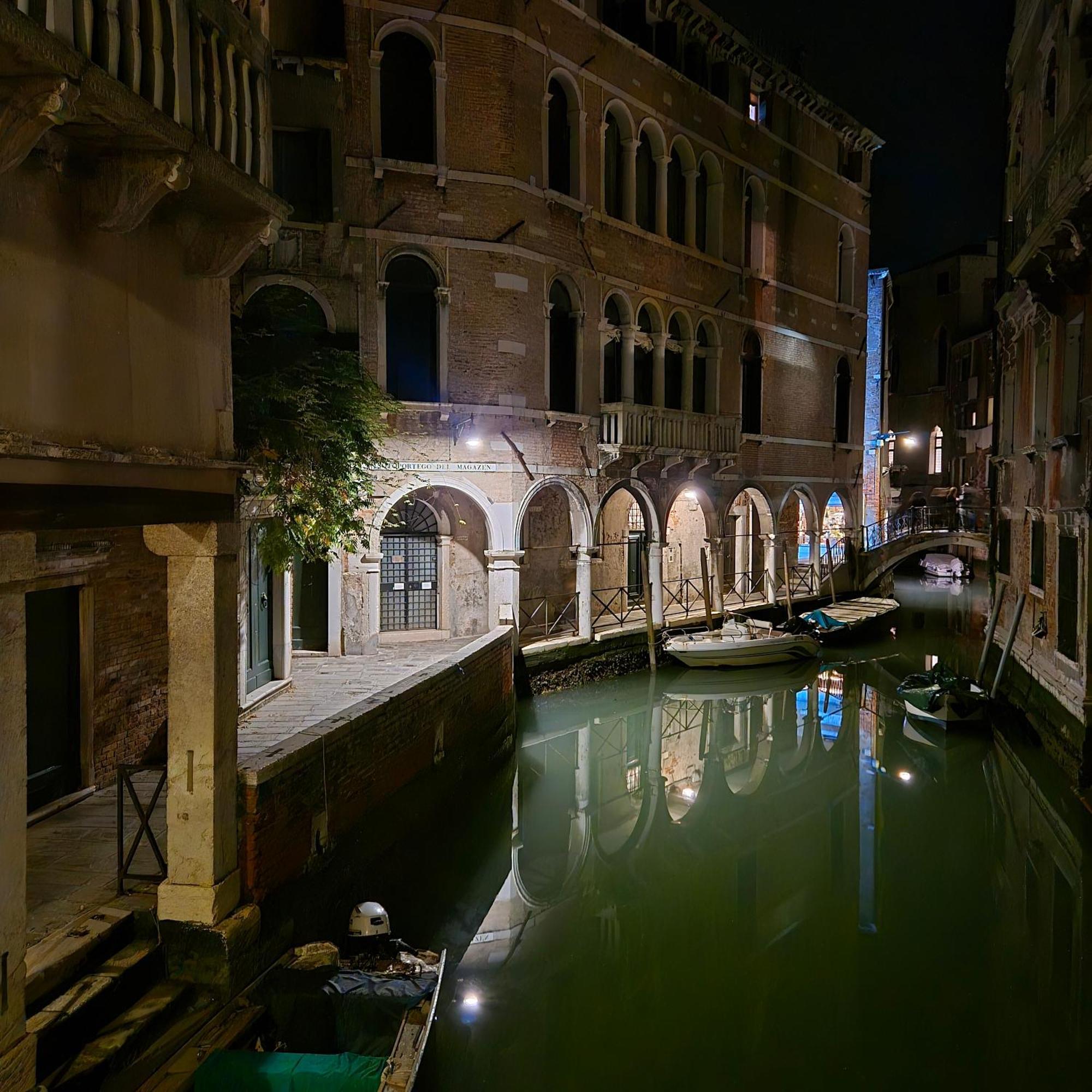 Ca' Di Luna Venezia Bagian luar foto